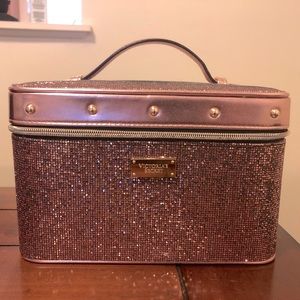 Victoria’s Secret Train Case -excellent condition